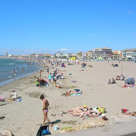 Les Sables Du Midi A Valras-plages Campsite 4*